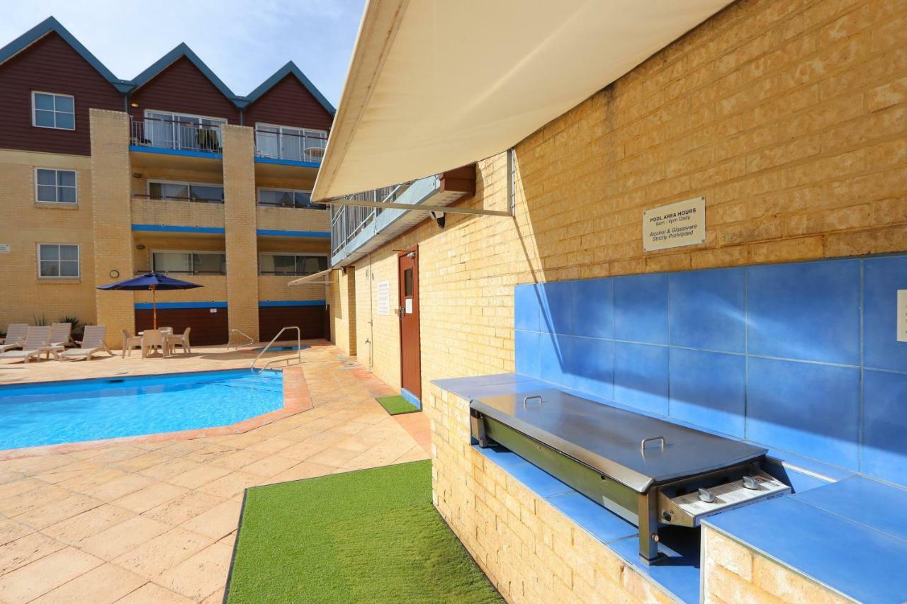 Hillarys Marina Apartment Perth Exterior photo